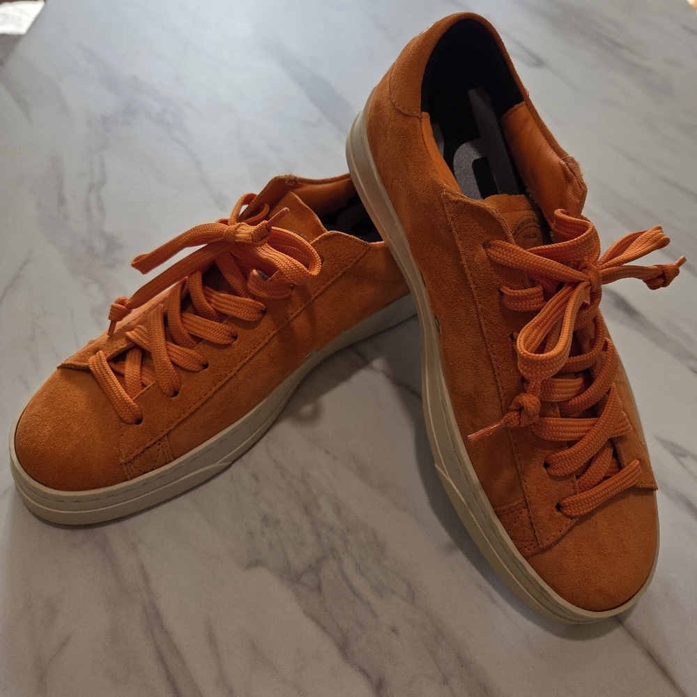 P447 Orange Suede Men's/WomanS Sneakers Size 37